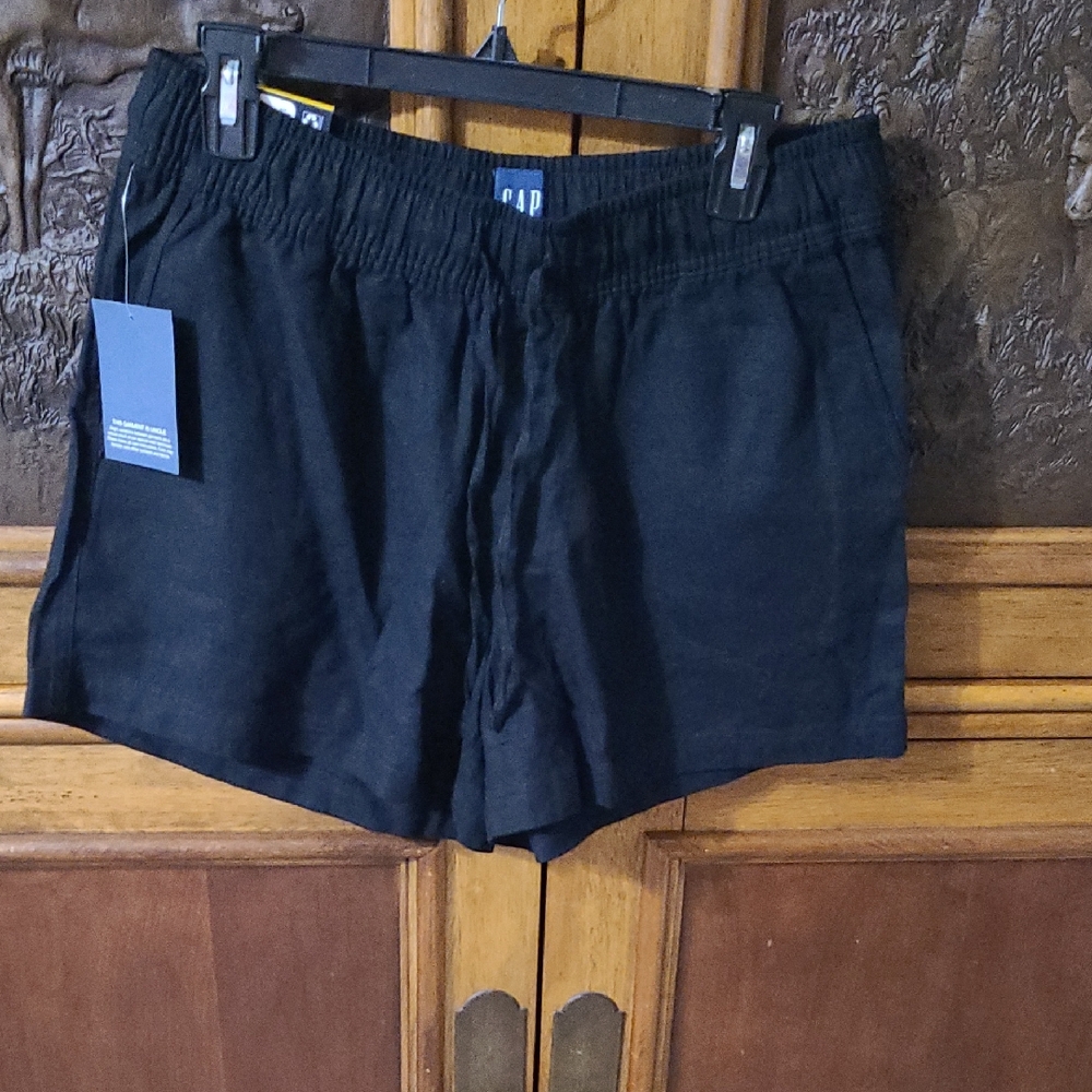 GAP Women's Black Linen Shorts